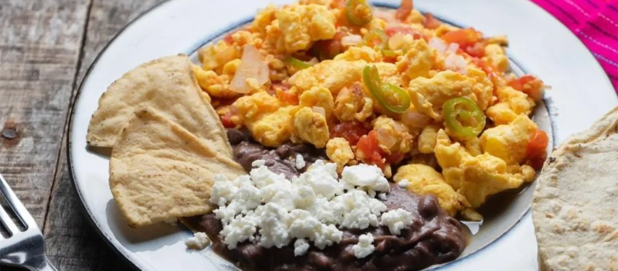huevos-a-la-mexicana